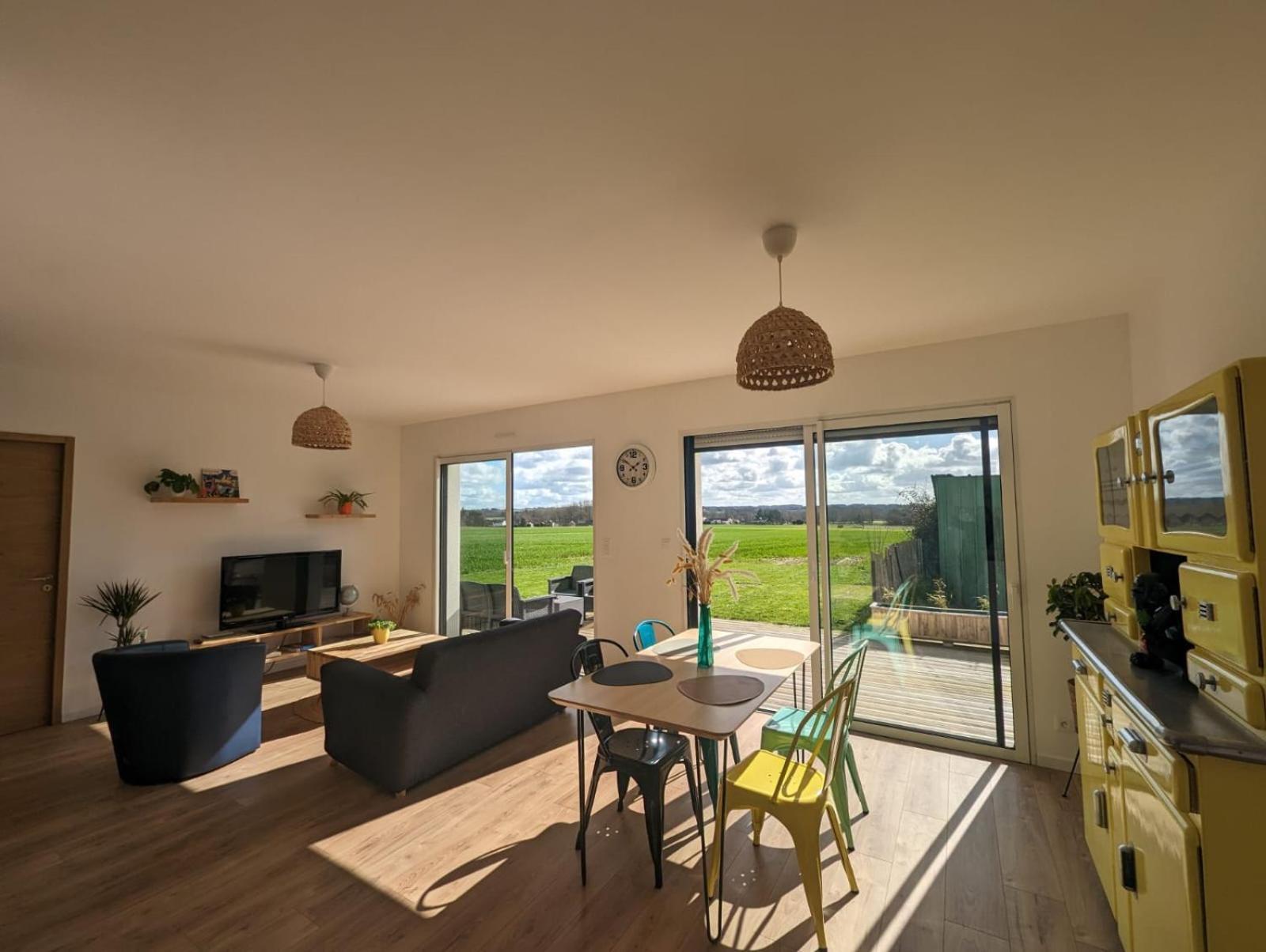 Вилла Maison Neuve De Plain-Pied Pipriac Экстерьер фото